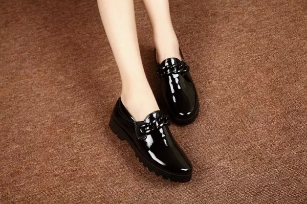 GIVENCHY Casual shoes Women--003